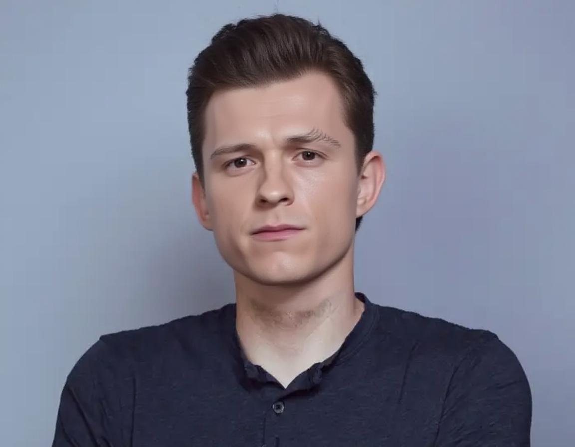 a close up of TOM HOLLAND,