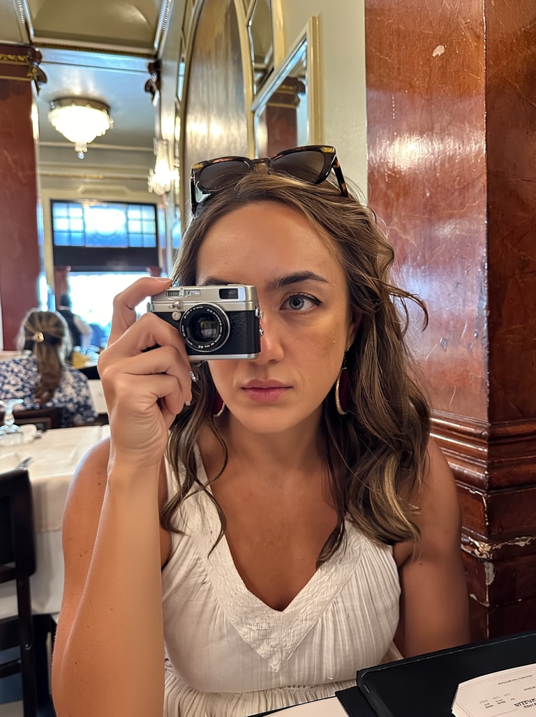 Direct Gaze Behind Rangefinder