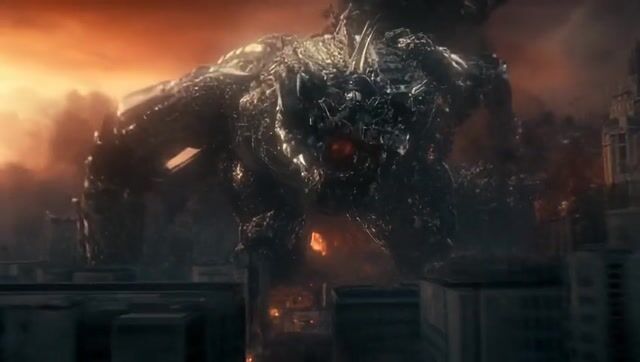 Robot Dinosaurs Invade the City