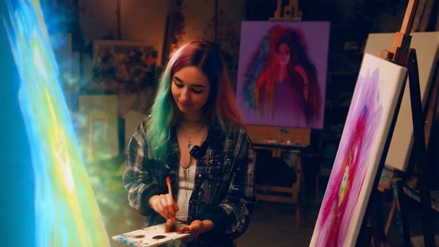 Surreal Art Comes Alive: The Dancing Paintings of a Colorful Artist