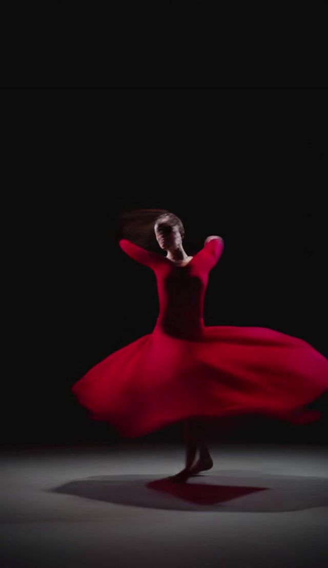 Crimson Whirl in Darkness